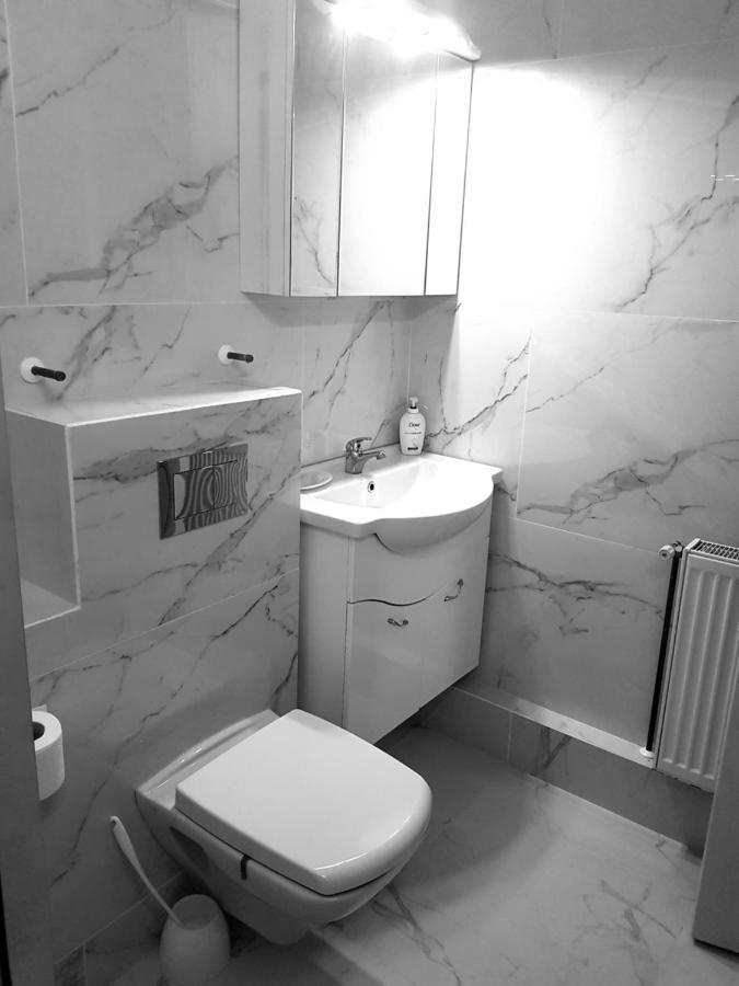 Hotel Casa Delia Călimăneşti Zewnętrze zdjęcie